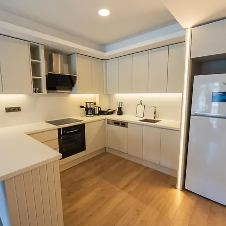 Apartamento Lara Breeze Kundu Kanyon
