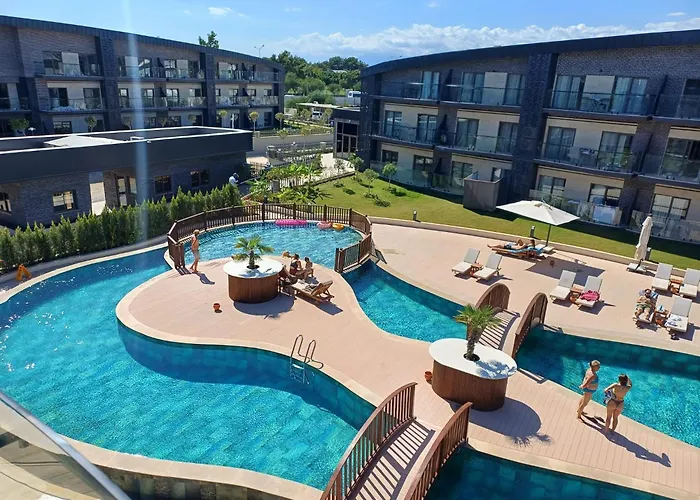 Lara Breeze Kundu Kanyon * אנטליה