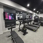 Lara Breeze Kundu Kanyon *