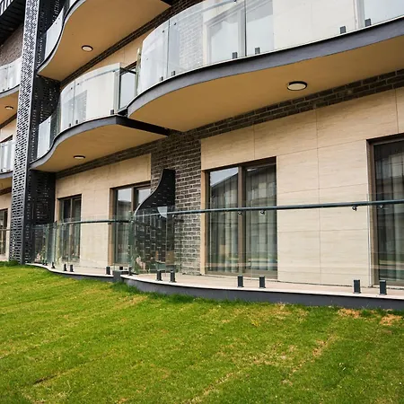 Lara Breeze Kundu Kanyon Apartment *