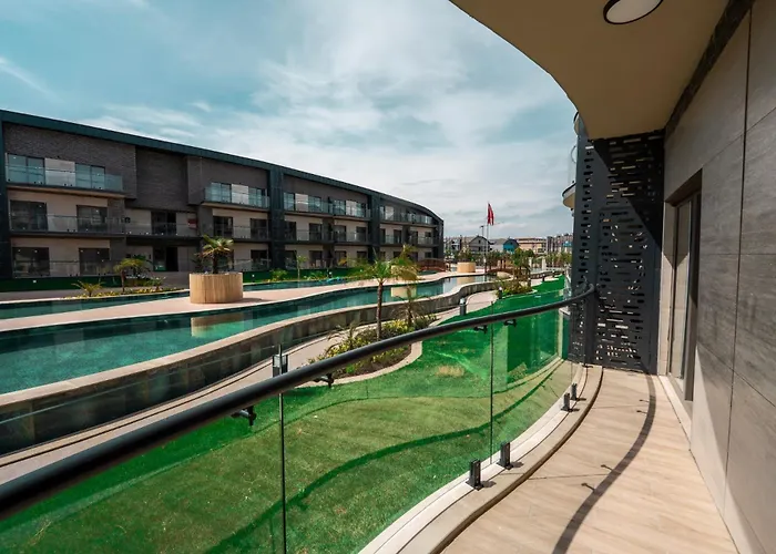 Lara Breeze Kundu Kanyon Appartement