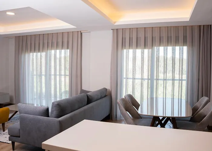 Lara Breeze Kundu Kanyon Antalya